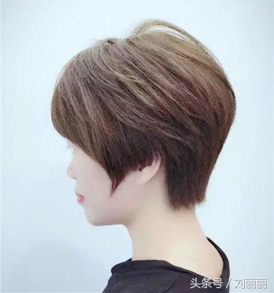 最新時尚短發(fā)，展現(xiàn)個性魅力的不二之選，最新時尚短發(fā)，個性魅力的首選發(fā)型