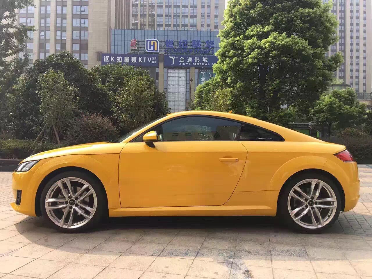 奧迪TT最新車型，時尚與科技的完美結合，奧迪TT最新車型，時尚與科技的極致融合