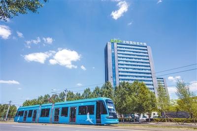 專家展望2025年投資形勢，機遇與挑戰(zhàn)并存，專家展望2025年投資形勢，機遇與挑戰(zhàn)并存，投資需謹慎抉擇